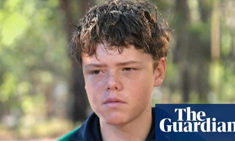 ‘Потребан нам је хеликоптер да их пронађемо’: откривено троструко нулти позив 13-годишњака да спасе породицу насукану на обалу Вашингтона | Западна Аустралија