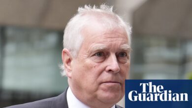 Полиција ће испитати Ендрјуове бивше службенике за заштиту због његових веза са Епштајном | УК вести