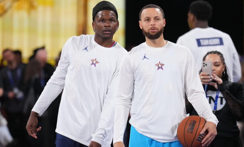 Стивен Кари носи ‘Златну медаљу’ Ентонија Едвардса АЕ 1 ципеле са ниским потписом у видео снимку НБА АСГ викенда