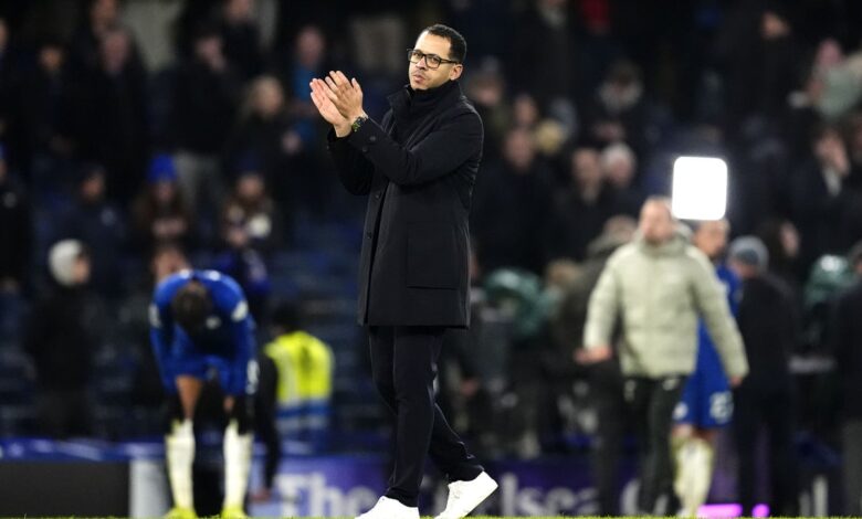 Лиам Росениор жалио је на „два кључна тренутка“ која су коштала Челсија победе против Лидса