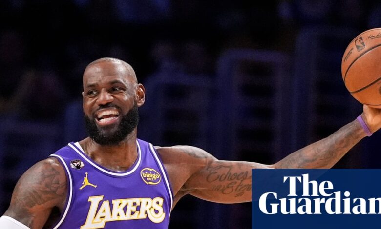 Леброн Џејмс (41) улази у историју НБА лиге као најстарији играч који је постигао трипл-дабл | Леброн Џејмс