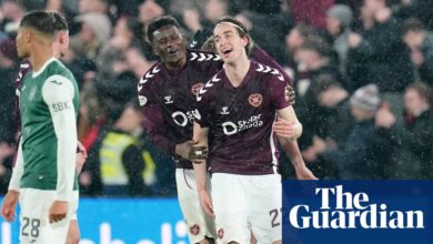 Шкотски Премијершип: Касни победник Хеартса у напетом дербију у Единбургу | Сцоттисх Премиерсхип