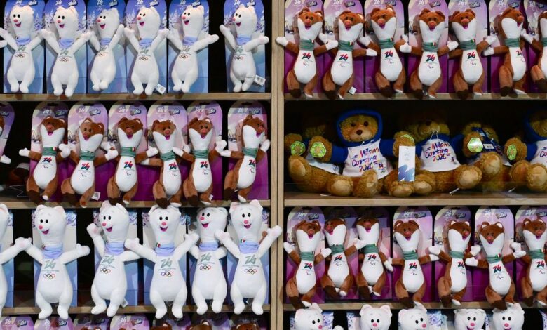 Сувенири са Зимских олимпијских игара 2026. се препродају за велике новце на мрежи