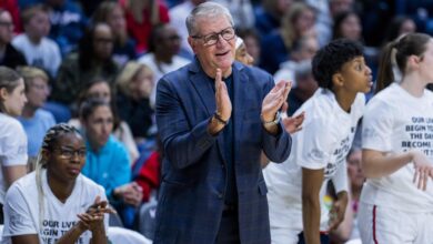 УЦонн, УЦЛА Наслов раних 16 носилаца за НЦАА женску кошаркашку групу