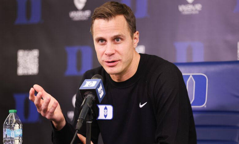 Дукеов Џон Шејер одговара на коментаре тужиоца Северне Каролине о оптужбама за напад на суд УНЦ-а