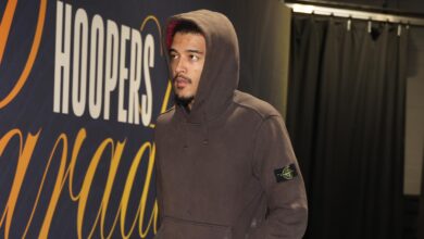 Гледајте дебитантску плаву и наранџасту косу Џеремија Сочана, уживајте у овацијама навијача Никса у видеу