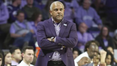 Танг рипс К-Стате за „срамотан“ губитак, играчи „не заслужују да носе ову униформу“