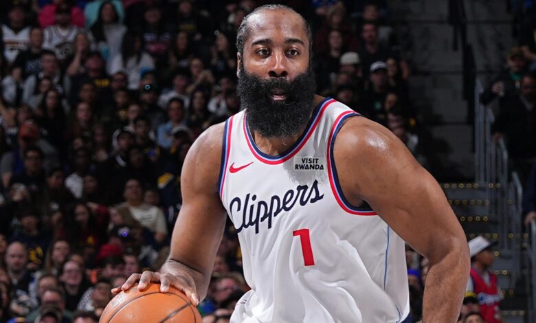 Навијачи НБА звучи незадовољно због пријављене размене Џејмса Хардена са Клиперсима пре истека рока
