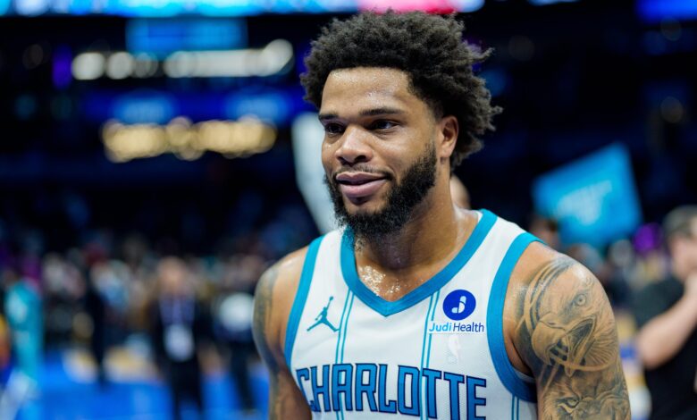 Најновије НБА трговачке гласине о Милес Бридгес усред Вориорса, Сунса, Буцкса до крајњег рока 2026.