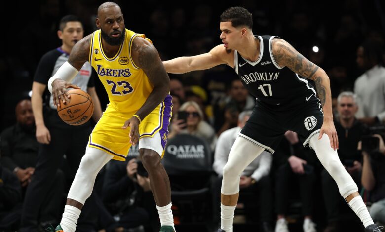 Леброн Џејмс, Лука Дончић аплаузом НБА навијача док су Лејкерси победили Мајкла Портера Јр., Нетса