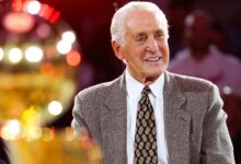 Лејкерси открили статуу Пата Рајлија у видеу, фотографији, легенда освојила 5 НБА титула са ЛАЛ-ом