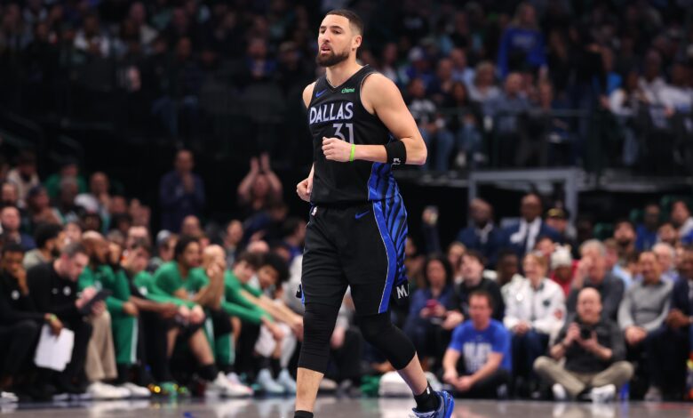 Клаи Тхомпсон, Меган Тхее Сталлион плешу на његовој рођенданској забави уз Боне Тхугс-Н-Хармони у новом видеу