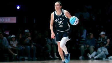 Бреана Стјуарт се враћа у Евролигу по уговору са Фенербахчеом у току преговора о ЦБА ВНБА