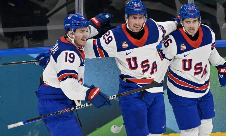 5 закључака из победе САД у мушком хокеју над Летонијом на Зимским олимпијским играма 2026. 5 закључака из победе САД у мушком хокеју над Летонијом на Зимским олимпијским играма 2026.
