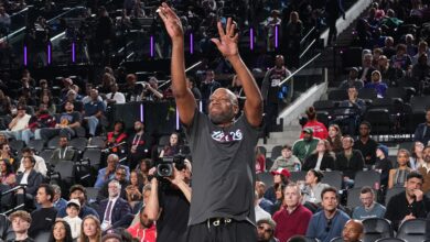 Рон Харпер сенчи Леброна Џејмса о родитељству у тренду видеа током НБА Ол-Стар викенда