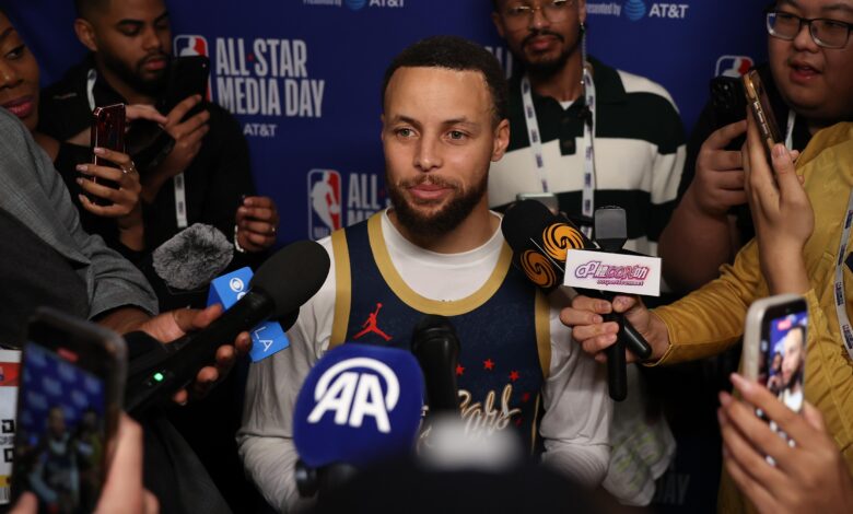 Степх Цурри из Варриорса ‘100%’ жели да учествује у НБА такмичењу за 3 поена 2027, Еиес Лиллард, Клаи као такмичар Степх Цурри из Варриорса ‘100%’ жели да учествује у НБА такмичењу за 3 поена 2027, Еиес Лиллард, Клаи као такмичар