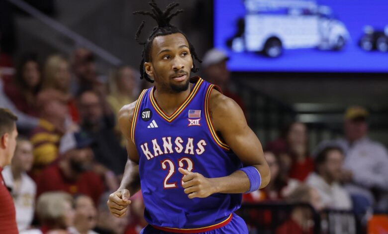 Билл Селф из Канзаса у видео снимку расправљао о „разочаравајућем“ раном изласку Даррина Петерсона против ОСУ