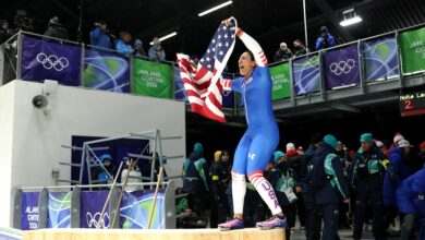 Елана Меиерс Таилор освојила своју прву златну медаљу у монобобу, изједначила рекорд на Зимским олимпијским играма САД на 5. играма
