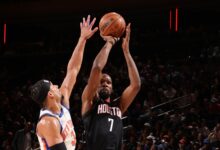 Кевин Дурант, Ракете су поцепале НБА фанове након што су касно повели у поразу од Јалена Брунсона, Никс