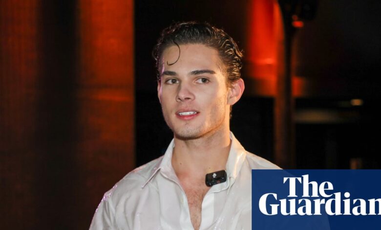 Узнемирујући успон Клавикулара: како је изгледни лик своју ‘хорор причу’ претворио у славу | Мушкарци