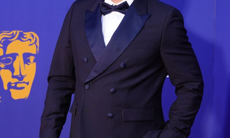 Дени Дајер добија кључну улогу у правом криминалном трилеру Цханнел 4 Опсада