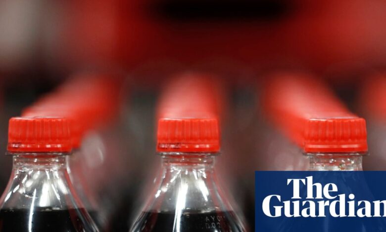 Америчка агенција за грађанска права тужила је пунионицу Цоца-Цоле због догађаја који су искључили мушкарце | Трампова администрација