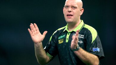 Лук Литлер прима пикадо Премијер лиге јер је ривал искључен због „медицинског проблема“