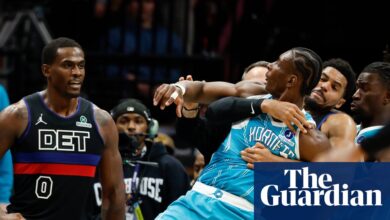 Четири играча избачена након што је избила туча током утакмице Хорнетс-Пистонс | НБА