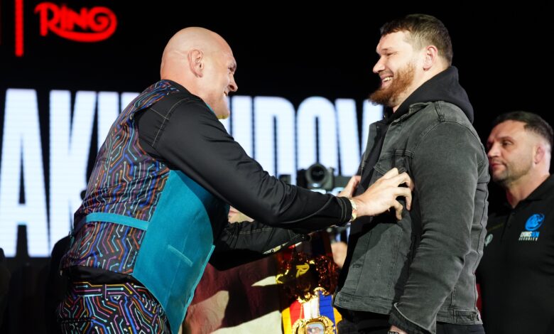 Тајсон Фјури објашњава зашто је Арсланбек Махмудов прави противник за повратничку борбу Тајсон Фјури објашњава зашто је Арсланбек Махмудов прави противник за повратничку борбу