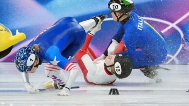 Пољска зимска олимпијка Камила Селијер разрезала је главу у језивој несрећи на 1500 метара за жене Пољска зимска олимпијка Камила Селијер разрезала је главу у језивој несрећи на 1500 метара за жене