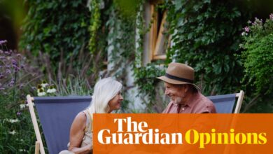 Феномен ‘сивог развода’ не сигнализира повлачење од љубави. То је редефинисање тога | Лиса Портолан