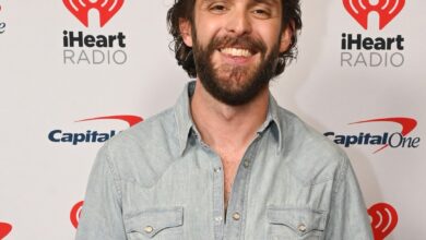 Томас Рет је добио слушне апарате након што је „оглушио“ на једно уво