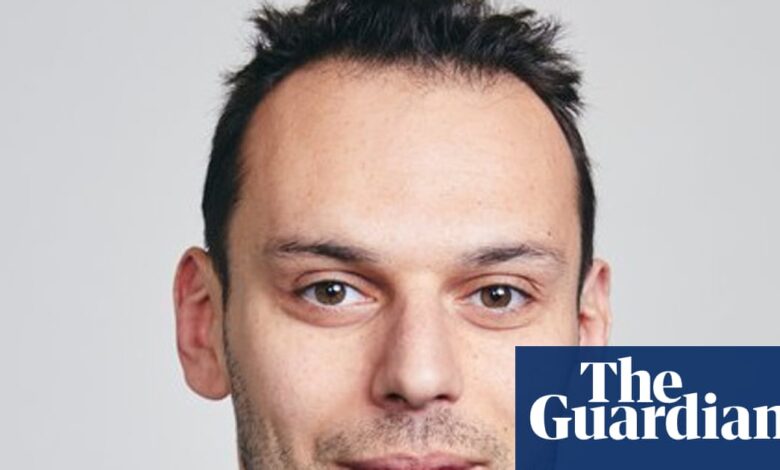 Министар рада се суочава са позивима да буде смењен због лажних тврдњи против новинара | Рад