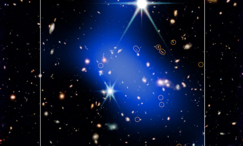 Најдубљи погледи са телескопа Џејмса Веба и Чандра откривају чудовишни објекат који пркоси теорији — Свемирска фотографија недеље Најдубљи погледи са телескопа Џејмса Веба и Чандра откривају чудовишни објекат који пркоси теорији — Свемирска фотографија недеље