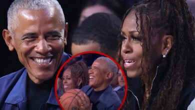 Барак Обама се први пут појавио у јавности од видео снимка Трумп Апе