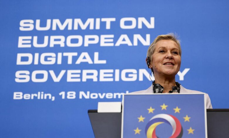 Француска би могла да тражи ограничења за коришћење ВПН-а у кампањи да се малолетници држе даље од друштвених медија