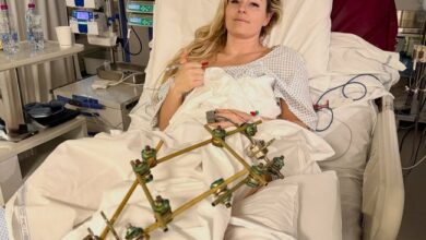 Линдзи Вон дели новости о свом здравственом стању из болничког кревета након што је пала са Зимских олимпијских игара