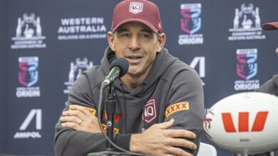 Арону Вудсу недостаје кајање због свађе Билија Слејтера док се спрема да глуми у Агенда Сеттерс: Рагби Леагуе Арону Вудсу недостаје кајање због свађе Билија Слејтера док се спрема да глуми у Агенда Сеттерс: Рагби Леагуе