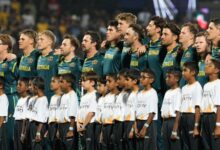 Аустралијски селектор Тони Додемејд објашњава омаловажавање Стива Смита на Светском првенству док Метју Хејден показује прстом