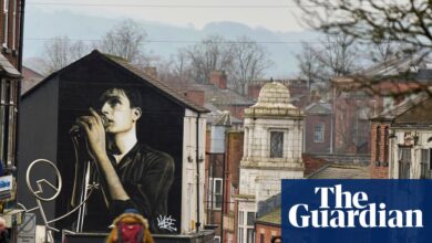 Сага о свиленим људима: затишје пред олују у Маклсфилду док Брентфорд чека | Маццлесфиелд