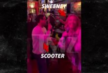 Сидни Свини и Скутер Браун певају караоке