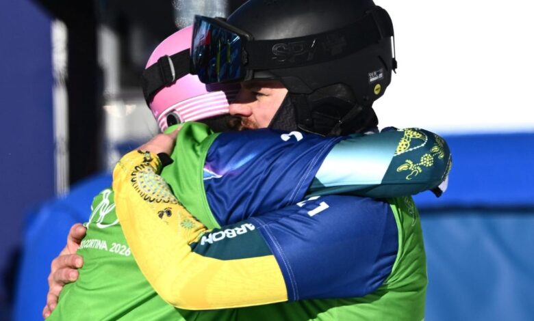 Несебичан чин аустралијске шампионке Џози Баф после несреће Адама Ламберта је погодио друго злато на Зимским олимпијским играма Несебичан чин аустралијске шампионке Џози Баф после несреће Адама Ламберта је погодио друго злато на Зимским олимпијским играма