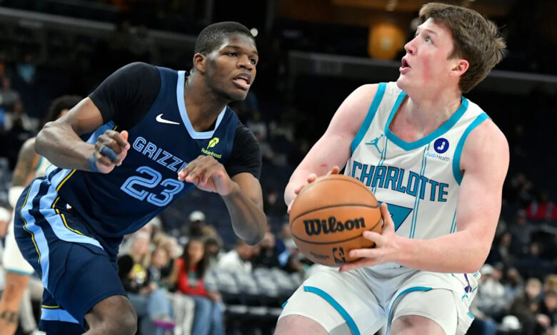 Оштри стрелац Роокие Хорнетса Кон Кнупел ће наводно учествовати у НБА Ол-стар такмичењу за 3 бода