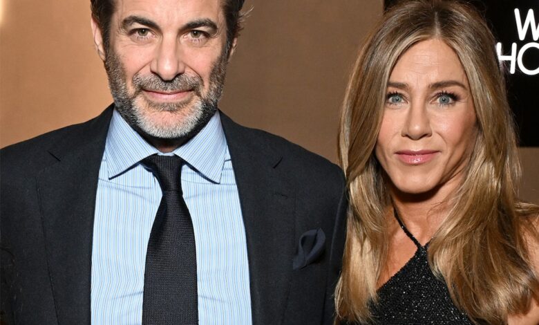 Џенифер Анистон, Љубавна прича Џима Кертиса