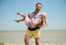 Преглед прљавог пословања – Снажна, застрашујућа драма о кризи канализације идентификује нешто покварено у нашем друштву