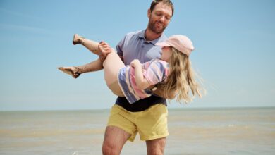 Преглед прљавог пословања – Снажна, застрашујућа драма о кризи канализације идентификује нешто покварено у нашем друштву Преглед прљавог пословања – Снажна, застрашујућа драма о кризи канализације идентификује нешто покварено у нашем друштву