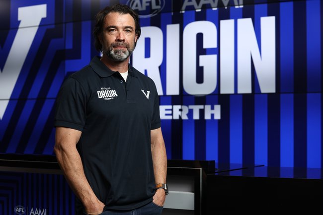 АФЛ ‘забрљао’ јер именовања тренера Оригин-а дају ‘апсолутну предност’ у трци за Зака ​​Буттерса и тражених звезда