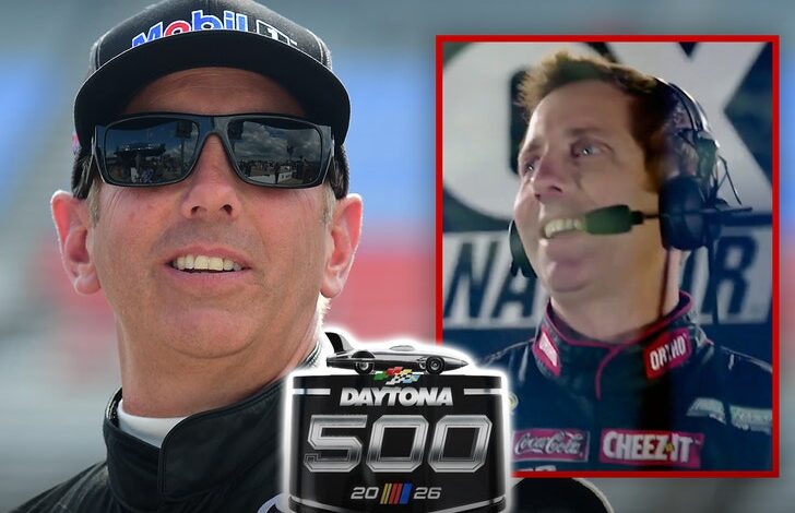 Покојни возач НАСЦАР-а Грег Бифл сећа се током Дејтоне 500 у емотивном поклону Покојни возач НАСЦАР-а Грег Бифл сећа се током Дејтоне 500 у емотивном поклону