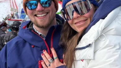 Скијаш Бризи Џонсон ангажован на циљној линији