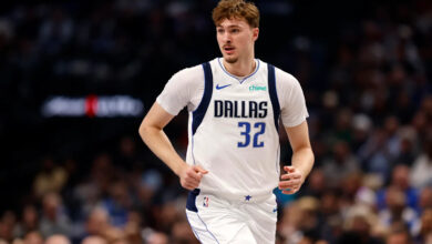 Звезда Маверикса Купер Флег пропустиће утакмицу звезда у успону на Ол-стар викенду због уганућа средњег дела стопала